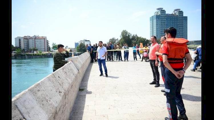 Dayısının Cinsel İstismarına Uğradığını Söyleyip Kendini Köprüden Attı