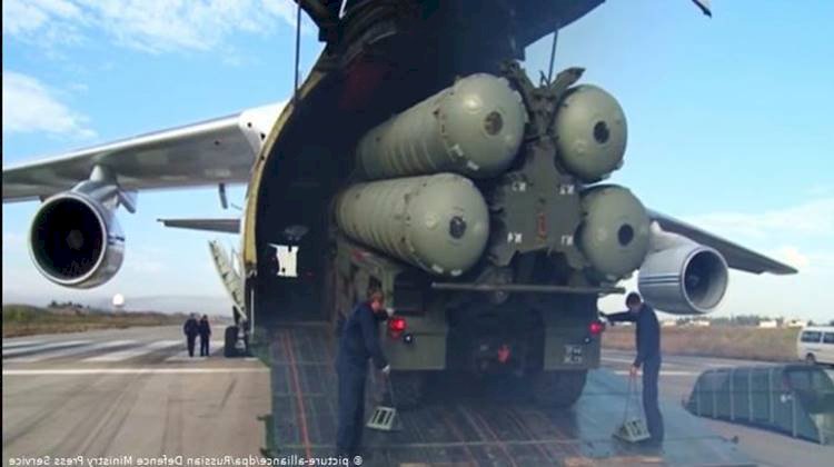 Türkiye Ekonomik Krizden Dolayı S-400'lerde Geri Adım Attı İddiası