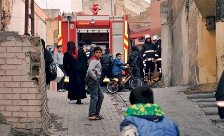 Şanlıurfa Bağlarbaşında Korkutan Yangın
