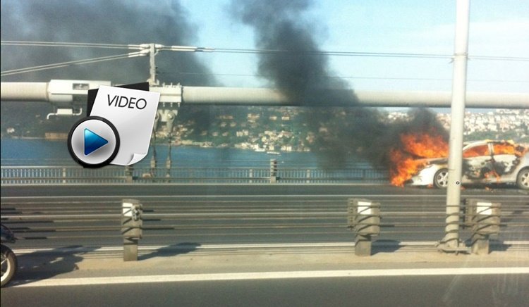 15 Temmuz Şehitler Köprüsü'nde Aracını Yakıp İntihar Videosu Ortaya Çıktı