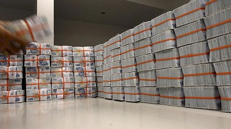 Bütçe Yılın İlk Yarısında 66,5 Milyar Açık Verdi