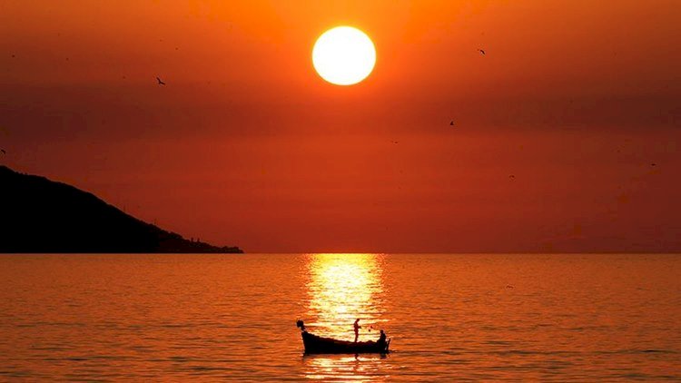 Karadeniz Suyunun Tehlikeli Sıcaklık Yükselişi Endişelere Sebep Oldu