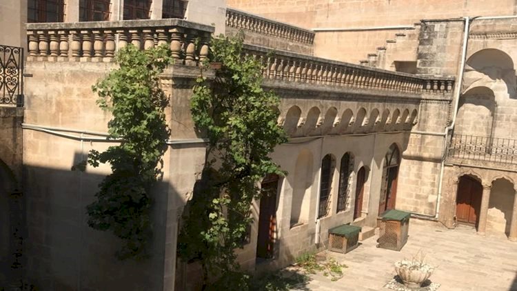 ŞURKAV'ın Yeri Butik Otel Oldu