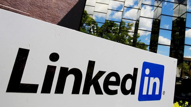 LinkedIn, Kullanıcı İlgi Alanına Yönelik Beslemeleri Eğriltmek İçin Algoritmalarını Ayarlıyor