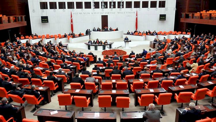 Sözleşmeli Personele Müjde; Tasarı Meclisten Geçti