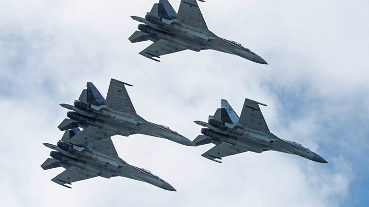 F-35 Programın Askıya Alınmasını Fırsat Bilen Ruslar SU-35 Teklif Etti