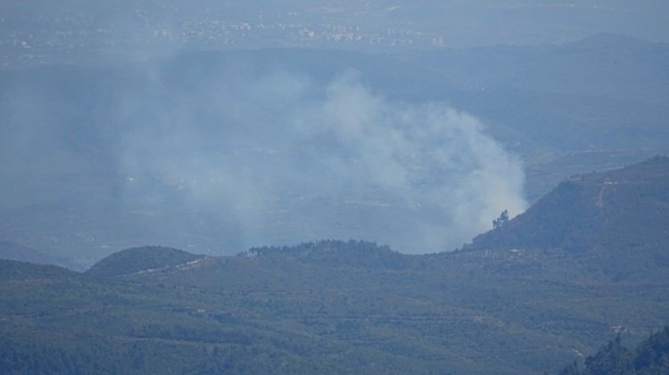 Sınırda, 5 Kilometre Alana Yayılmış Yangın