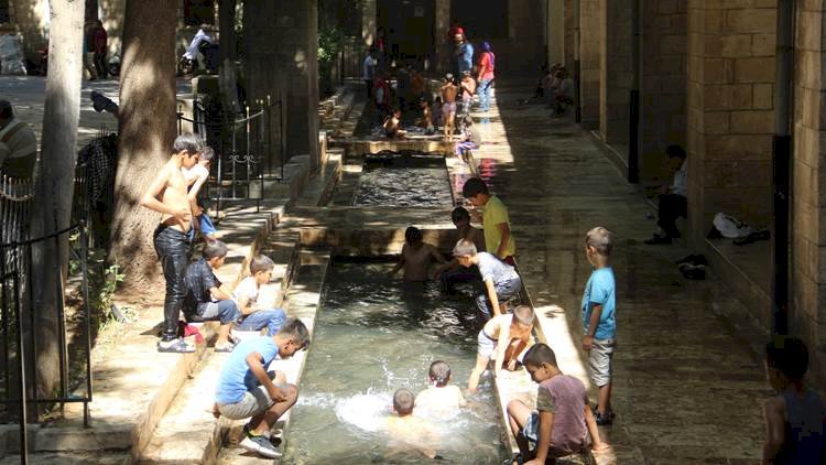 Sıcak Hava Urfa'yı Esir Almaya Devam Ediyor
