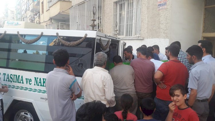 Birecik'te Adliye Şoförü Evinde Ölü Bulundu