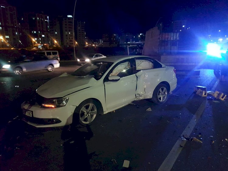 Şanlıurfa’da Kamyonet ile Otomobil Çarpıştı ! 1 Ölü, 1 Yaralı