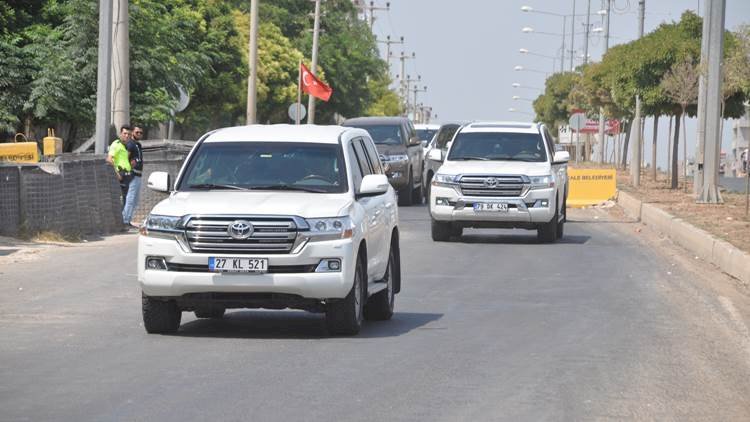 Amerikalı Askeri Heyet Akçakale'ye Giriş Yaptı