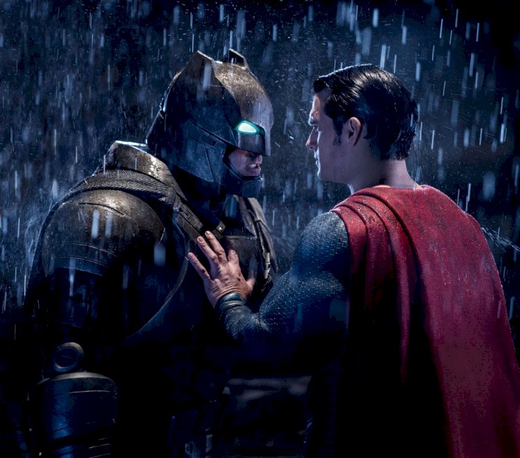 Batman ve Superman: Adaletin Şafağı En Çok Sevilen Sahneleri İzle
