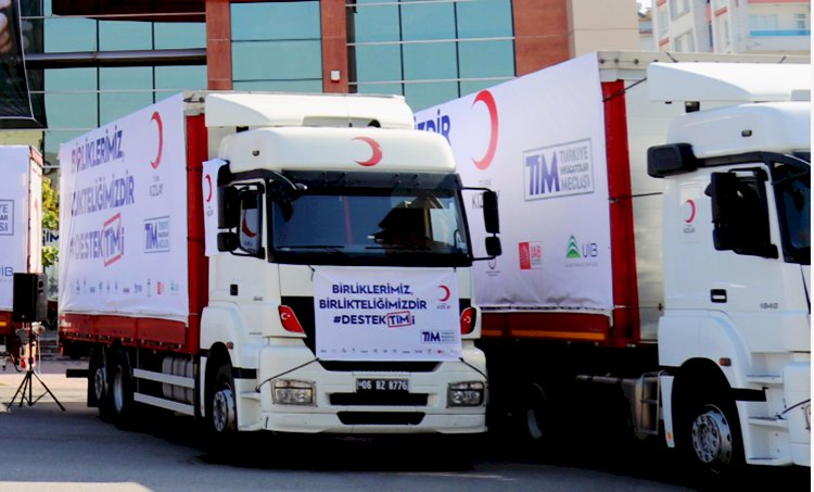 Yardım Tırları Şanlıurfa'ya Doğru Yola Çıktı