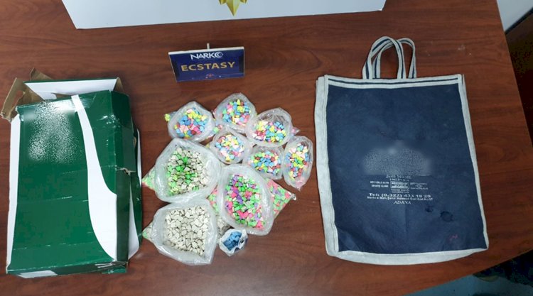 Torbacı Kadının Evinden 3 Bin 316 Tane Ecstacy Hap Çıktı