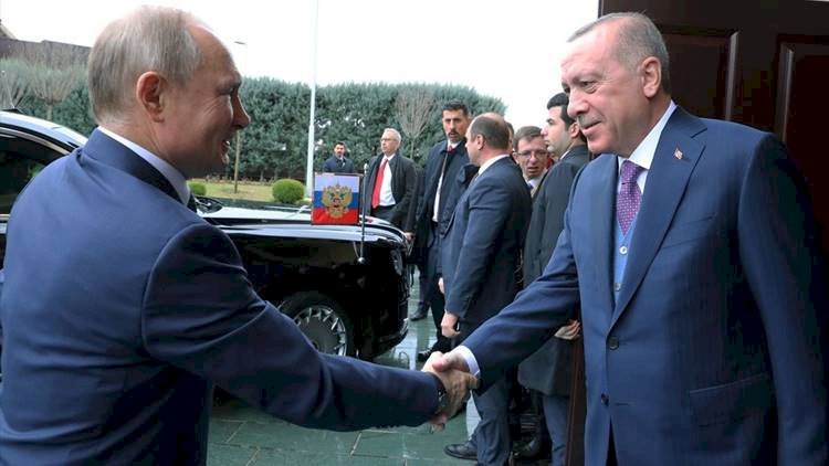 Erdoğan ile Putin İstanbul'da Bir Araya Geldi