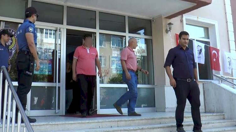 Sosyal Medya Üzerinde Darbe Girişimini Öven CHP'li Başkana Ceza
