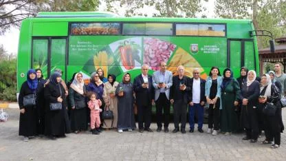 Büyükşehir, emeklilere hem eğitim verdi hem moral sağladı