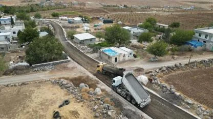Büyükşehir, Karaköprü kırsalında yolları yeniliyor