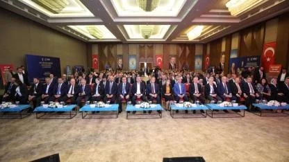 Canpolat yerel yönetimler toplantısında