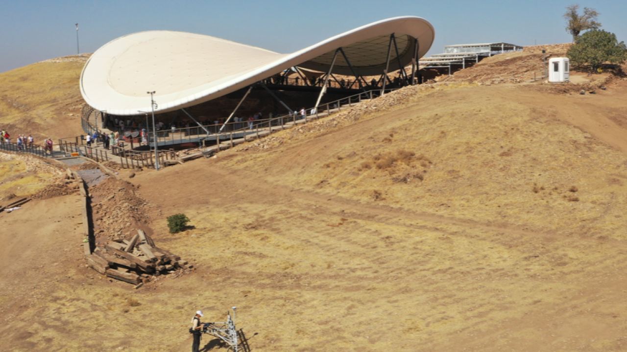 Göbeklitepe&#039;de yeni yapılar tespit edildi