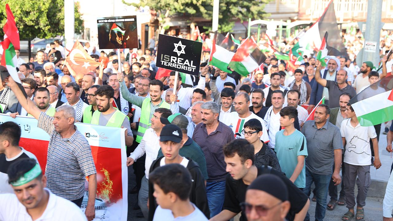 İsrail&#039;in Gazze saldırıları Şanlıurfa&#039;da protesto edildi