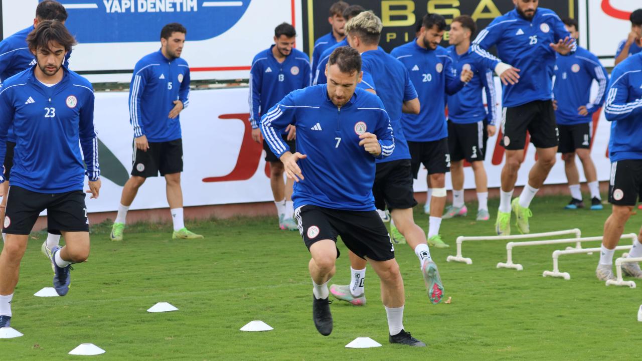 Karaköprü Belediyespor&#039;dan taraftara çağrı