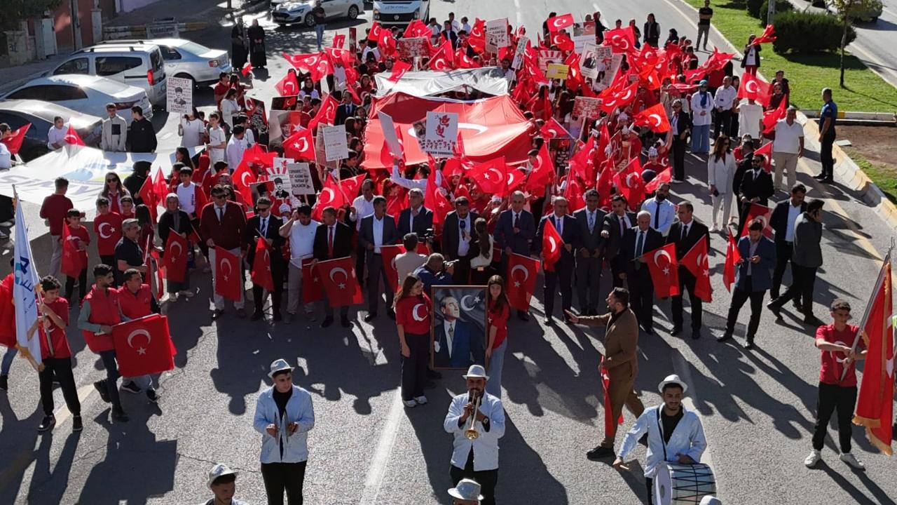 Karaköprü’de Cumhuriyet Bayramı coşkusu