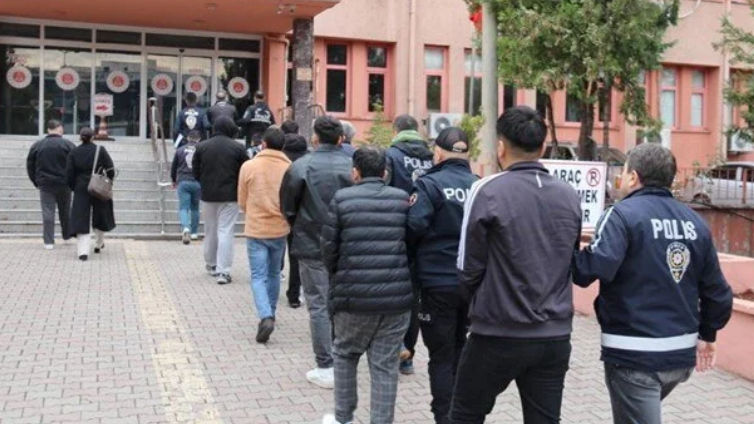 Şanlıurfa dahil 7 ilde siber dolandırıcılık operasyonu