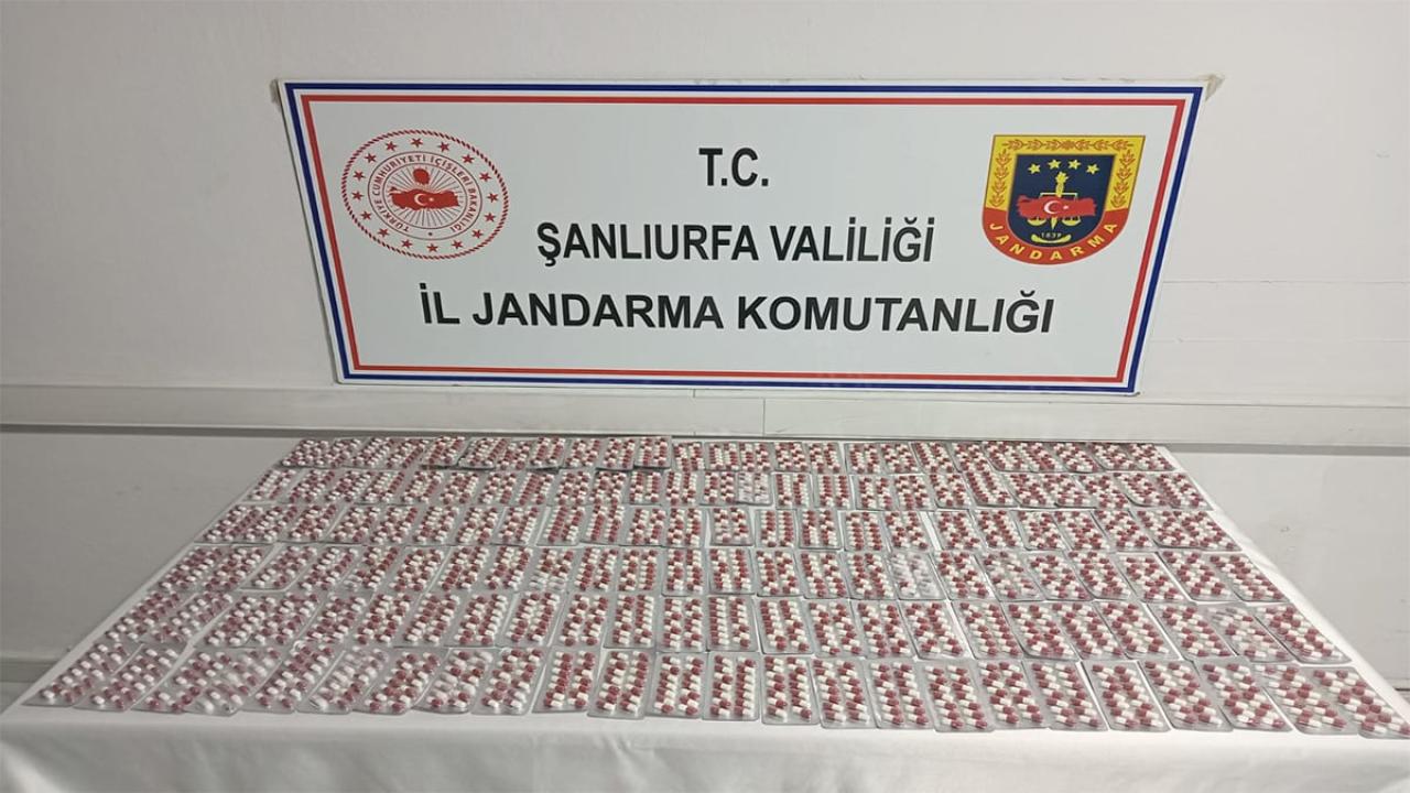 Şanlıurfa’da 2 bin 128 sentetik hap ele geçirildi