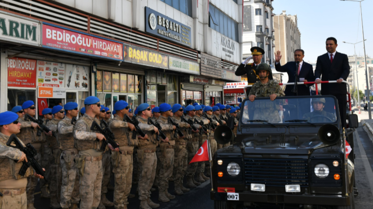 Şanlıurfa’da Cumhuriyet&#039;in 102. yıl dönümü kutlamaları