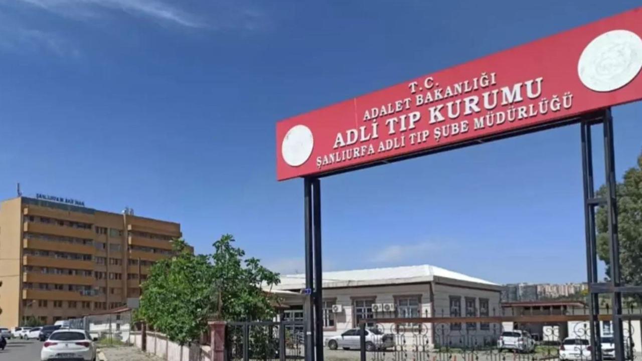Şanlıurfa&#039;da otomobille çarpışan motosikletin sürücüsü öldü