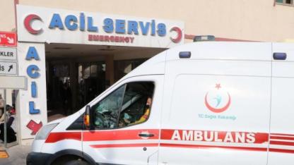 Şanlıurfa'da tankerin çarptığı otomobildeki 5 kişi yaralandı