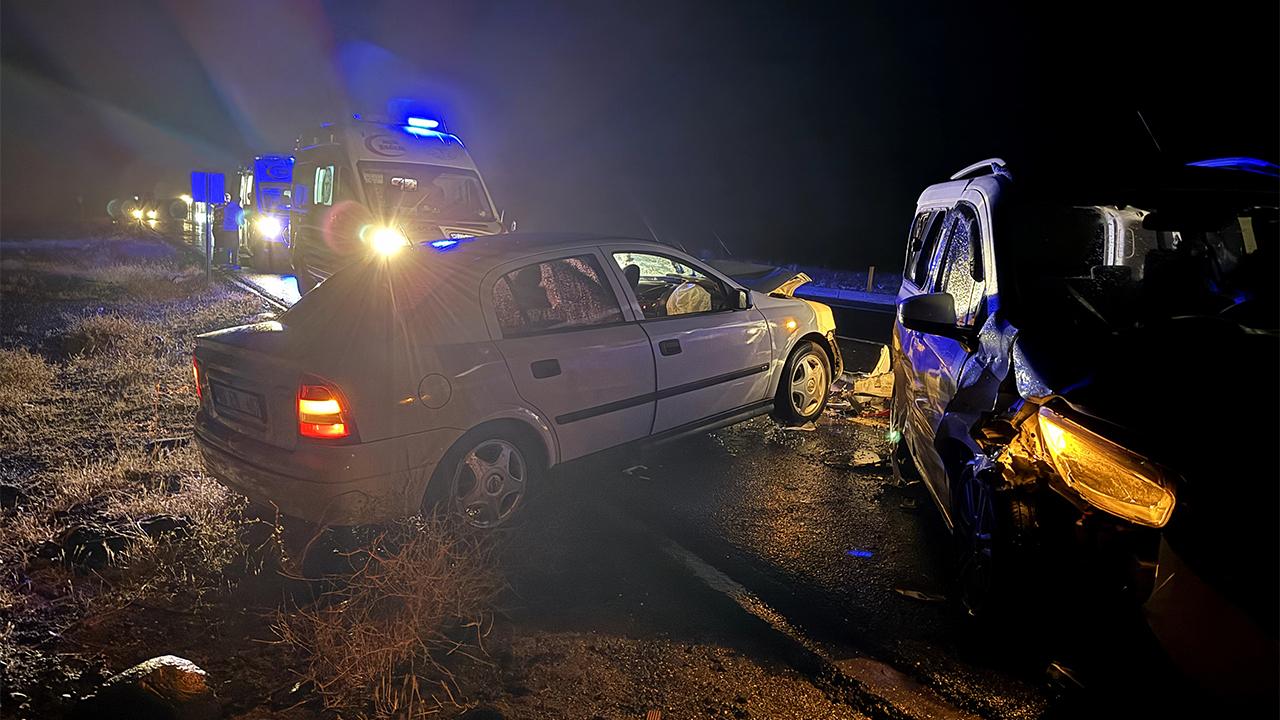 Şanlıurfa&#039;da zincirleme kaza: 10 yaralı