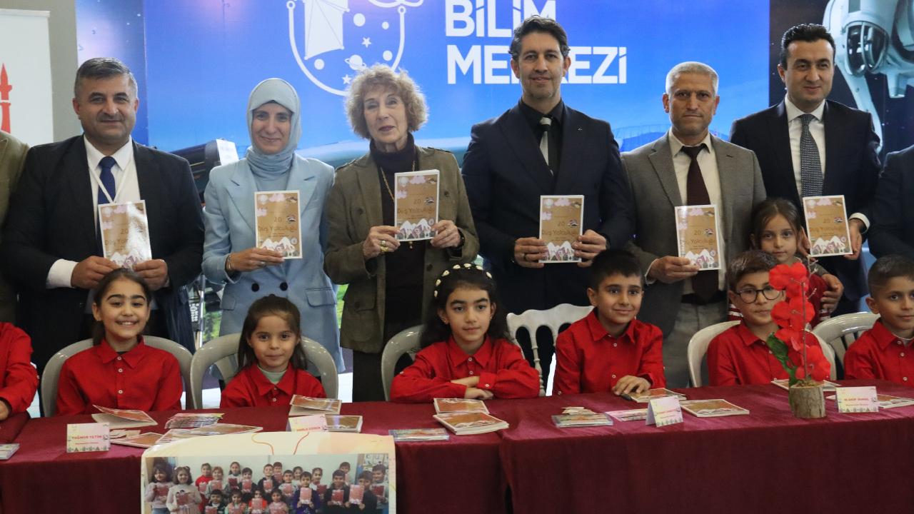 20 Düş Yolculuğu Kitabı 8. Şanlıurfa Kitap Fuarı’nda okuyucuyla buluştu