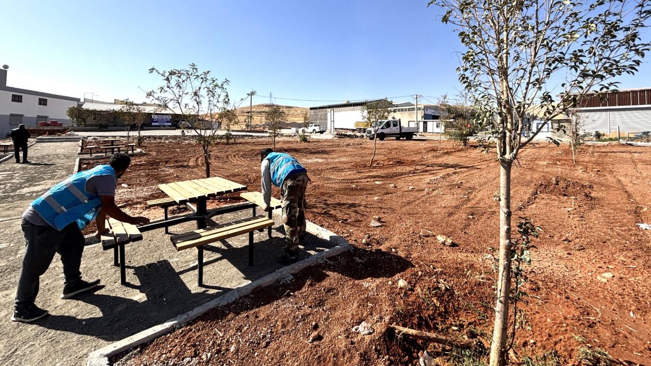 Ayakkabıcılar Sitesi Parkı tamamlanıyor