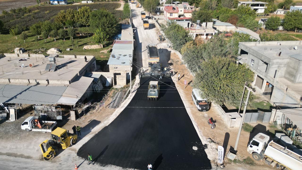 Büyükşehirden İmam Bakır Türbesi’nde asfalt çalışması