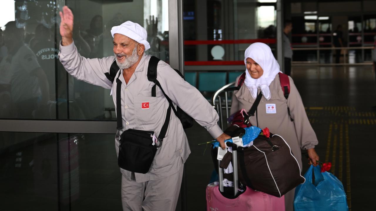 Diyanet&#039;ten hacı adaylarına pasaport uyarısı