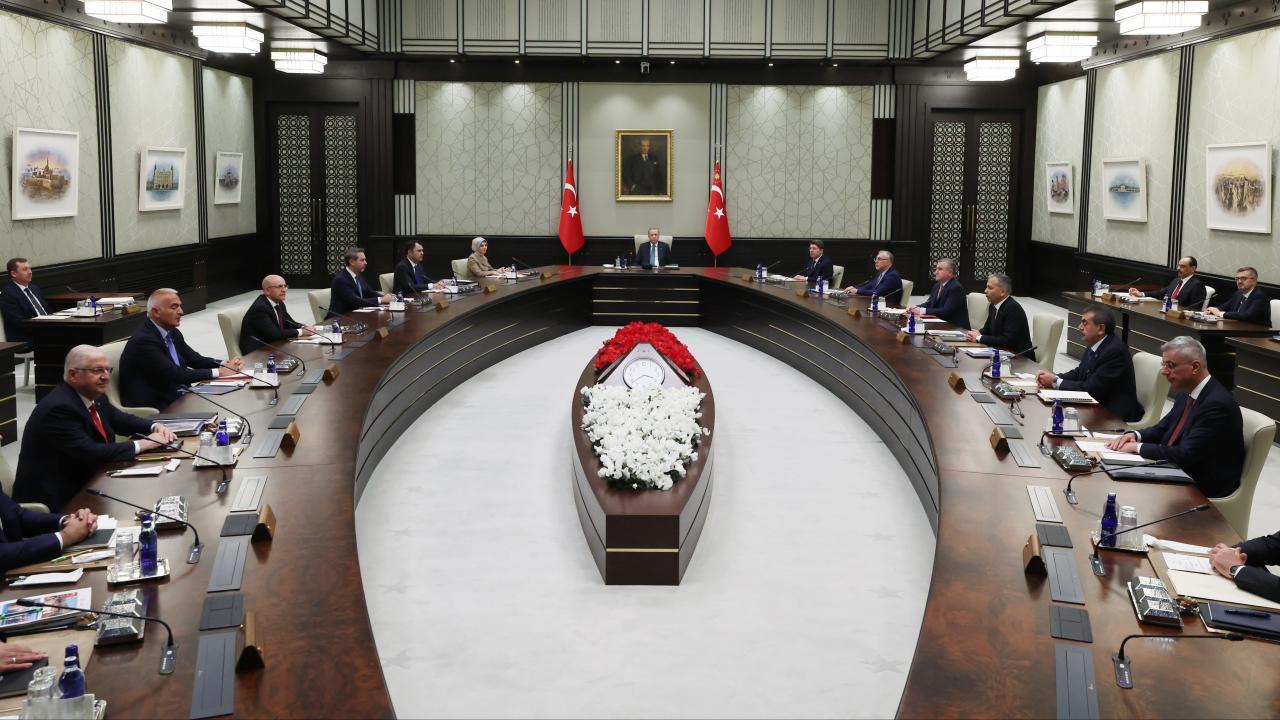 Kabine bugün yoğun gündemle toplanıyor