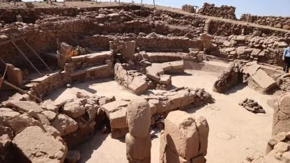 Karahantepe’de amfi tiyatro benzeri neolitik yapı ortaya çıktı