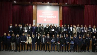 Karaköprü Belediyesinde başarılı personel ödüllendirildi