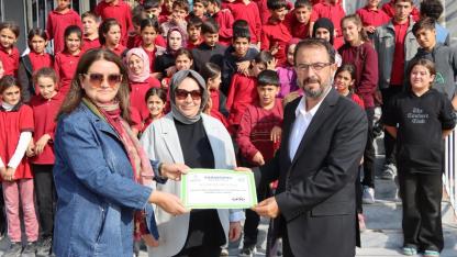 Karaköprü kırsalında geri dönüşüm öğretiliyor