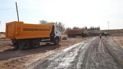 Mangesor Mahallesi’nde asfalt çalışmaları sürüyor