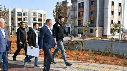 Şanlıurfa Valisi Hasan Şıldak, deprem konutlarını inceledi