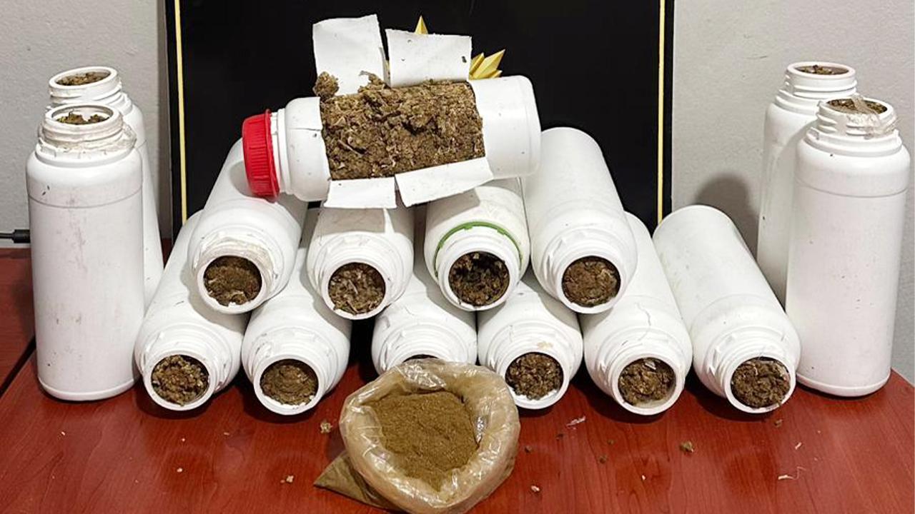 Şanlıurfa&#039;da 7 kilo skunk ele geçirildi