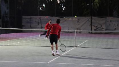 Şanlıurfa’da öğretmenler kortta buluştu