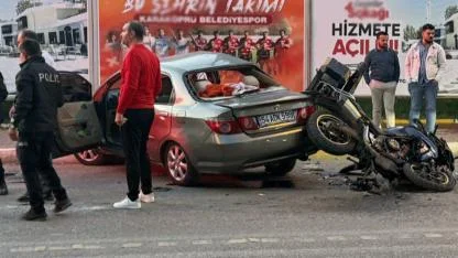 Şanlıurfa’da otomobil ile motosiklet çarpıştı: 4 yaralı