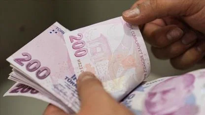 TÜRK-İŞ, asgari ücret gündemiyle toplanacak