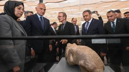 Bakan Ersoy'dan Taş Tepeler Projesi kazılarına ilişkin paylaşım