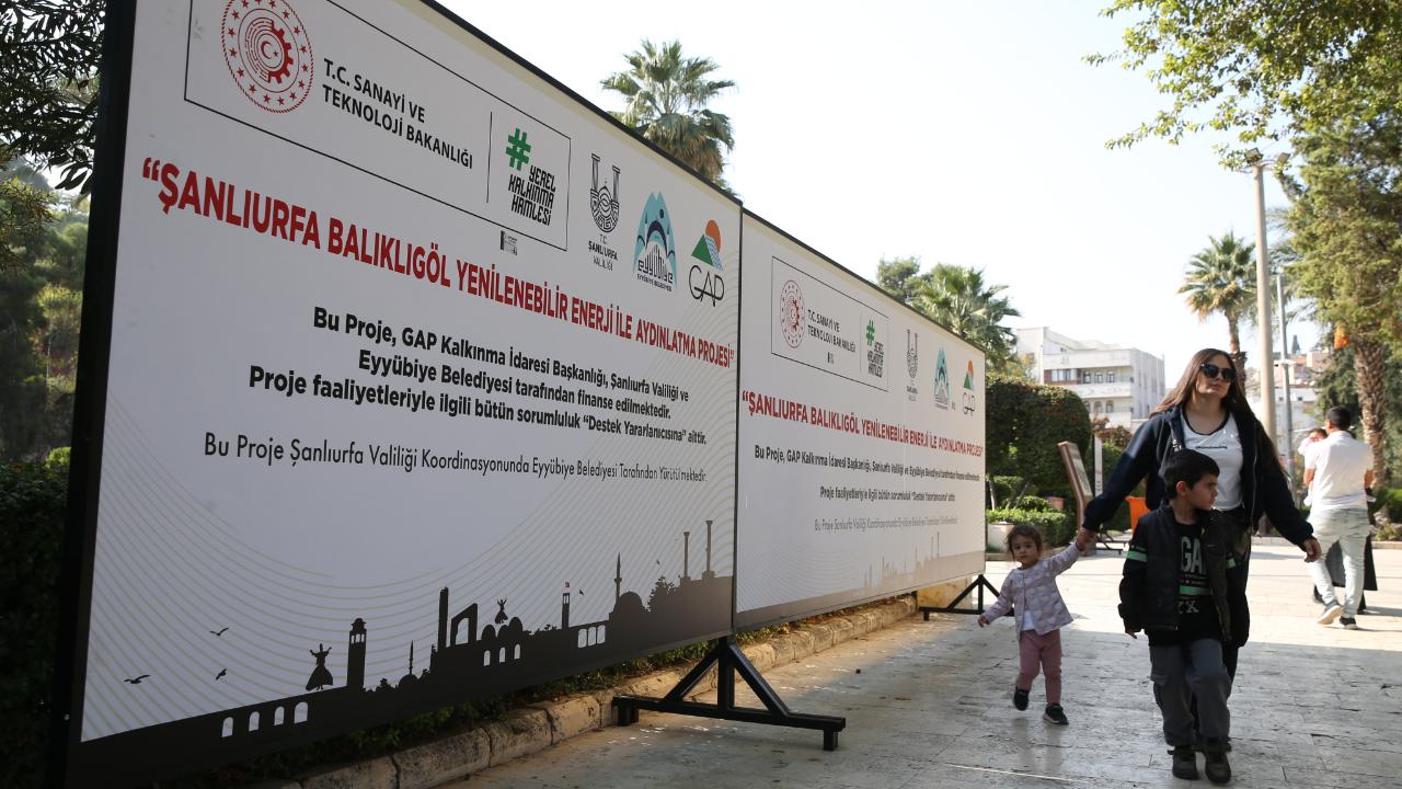 Balıklıgöl&#039;de aydınlatma yenilenebilir enerjiyle güçlendiriliyor