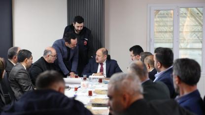 Başkan Gülpınar, yoğun kar öncesi koordinasyon toplantısı düzenledi